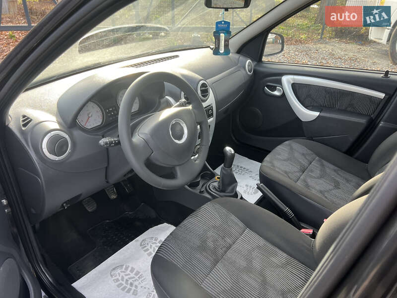 Универсал Dacia Logan MCV 2011 в Виннице