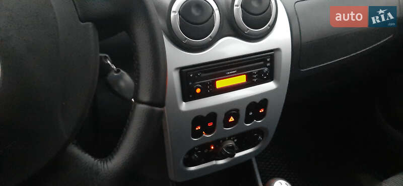 Універсал Dacia Logan MCV 2010 в Чернігові фото 55 Універсал Dacia Logan MCV 2010 в Чернігові