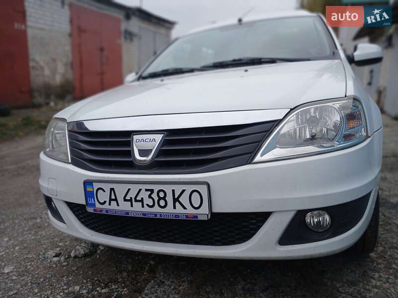Универсал Dacia Logan MCV 2010 в Черкассах фото 2 Универсал Dacia Logan MCV 2010 в Черкассах