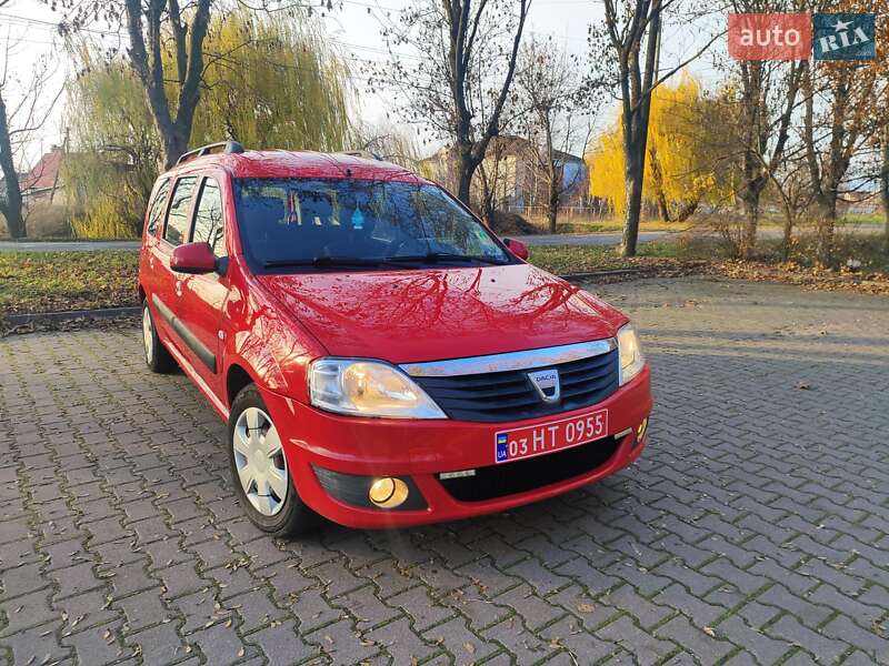 Універсал Dacia Logan MCV 2011 в Миргороді