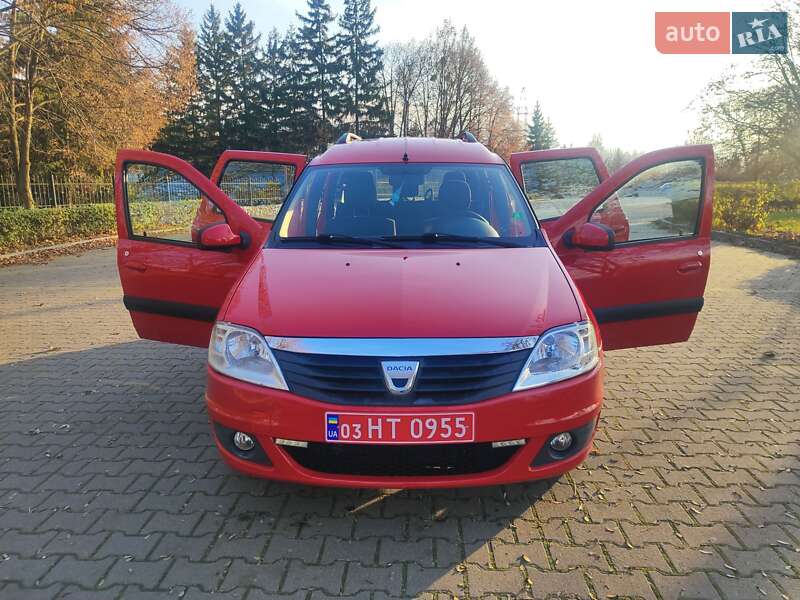 Універсал Dacia Logan MCV 2011 в Миргороді