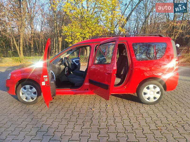 Універсал Dacia Logan MCV 2011 в Миргороді