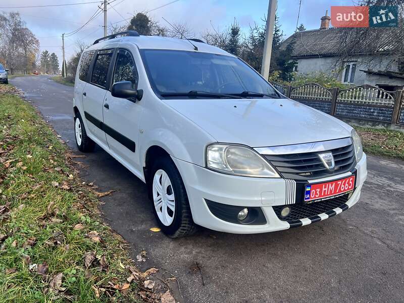 Универсал Dacia Logan MCV 2010 в Луцке