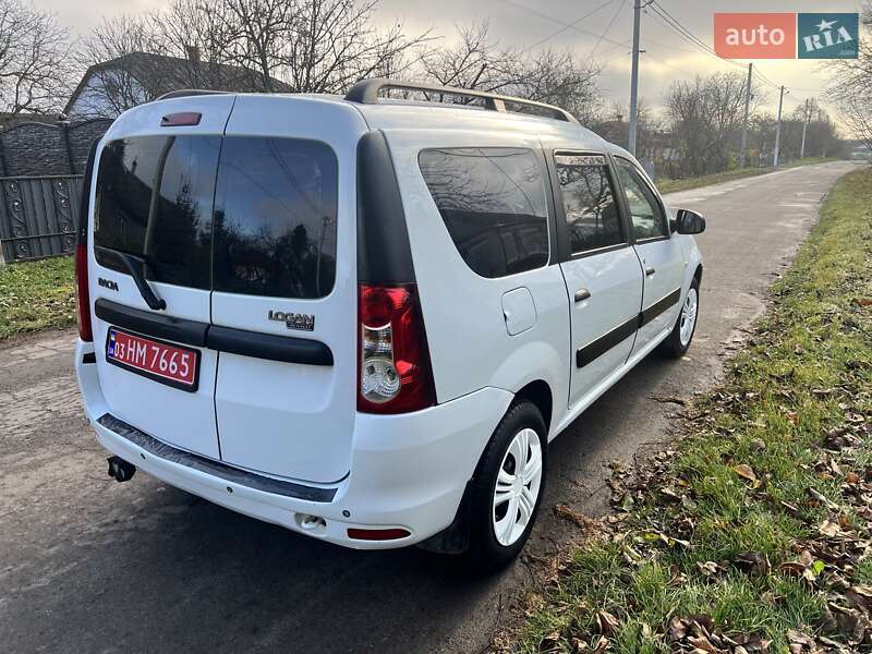 Универсал Dacia Logan MCV 2010 в Луцке