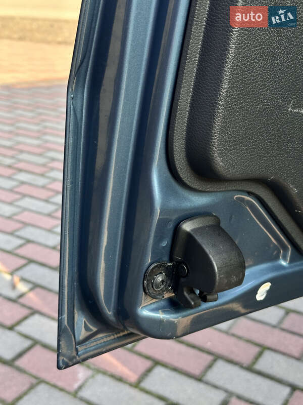 Универсал Dacia Logan MCV 2010 в Ромнах