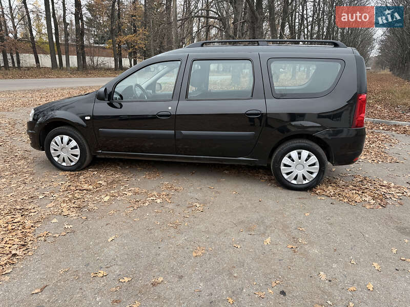 Универсал Dacia Logan MCV 2011 в Полтаве
