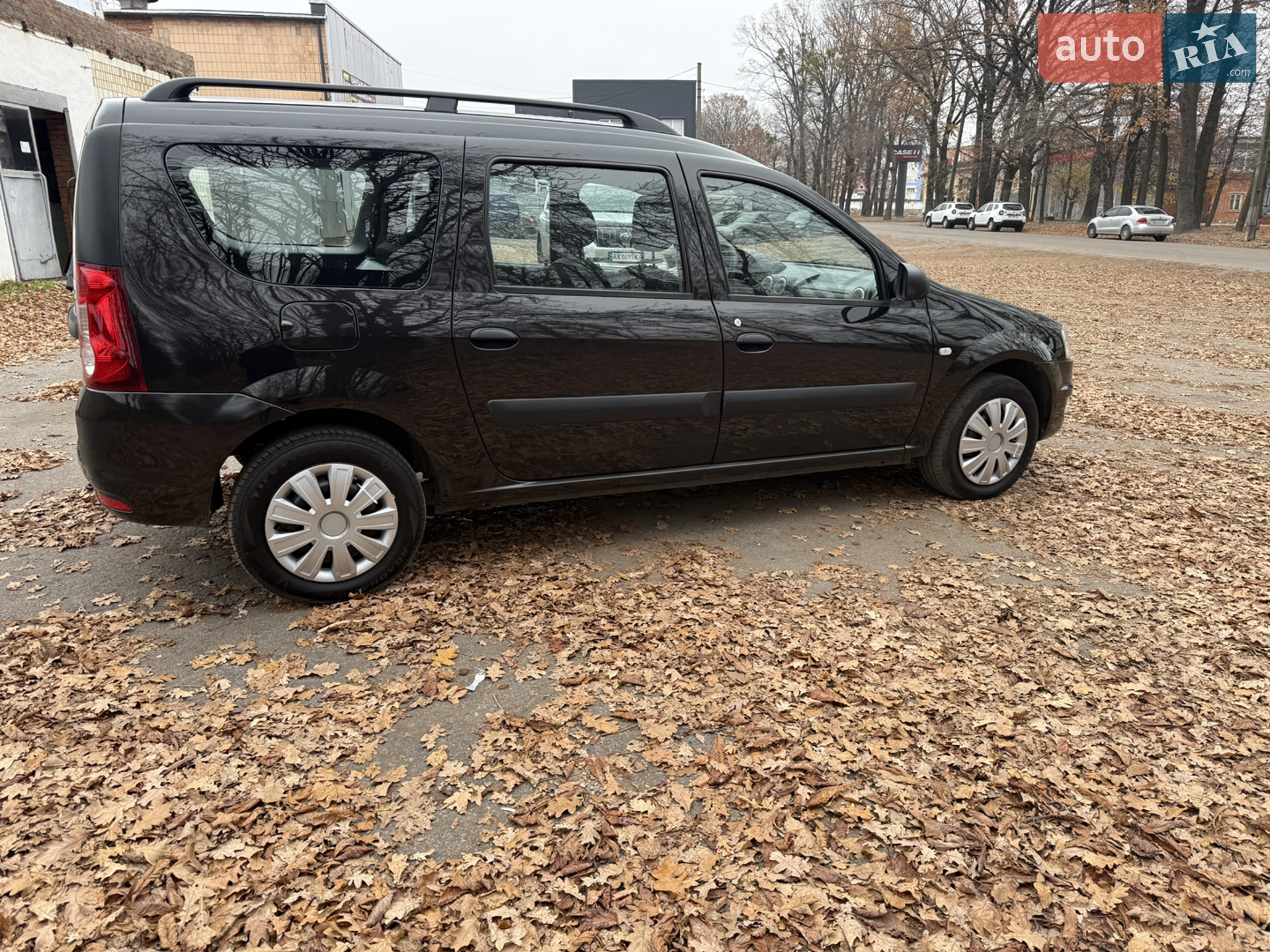 2011 Dacia Logan - мініатюра 10