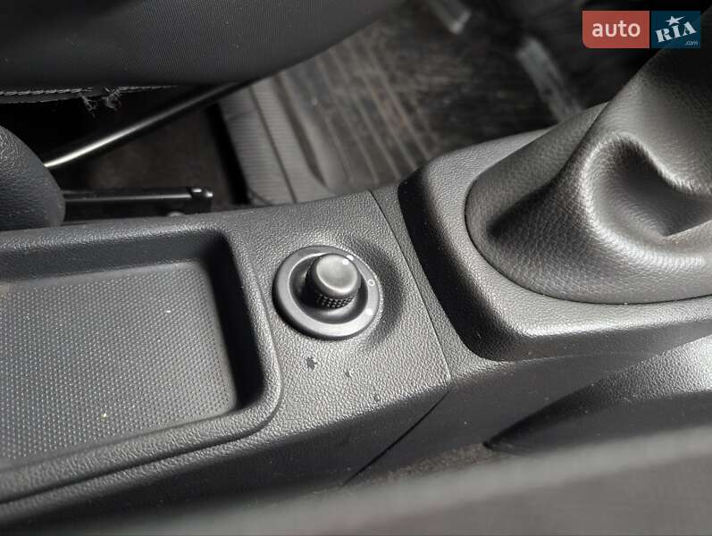 Універсал Dacia Logan MCV 2011 в Рівному