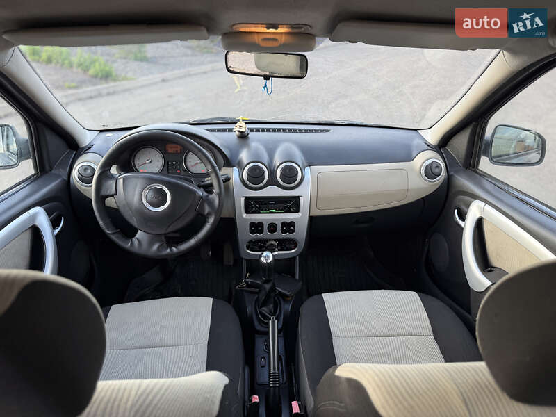 Универсал Dacia Logan MCV 2009 в Кривом Роге