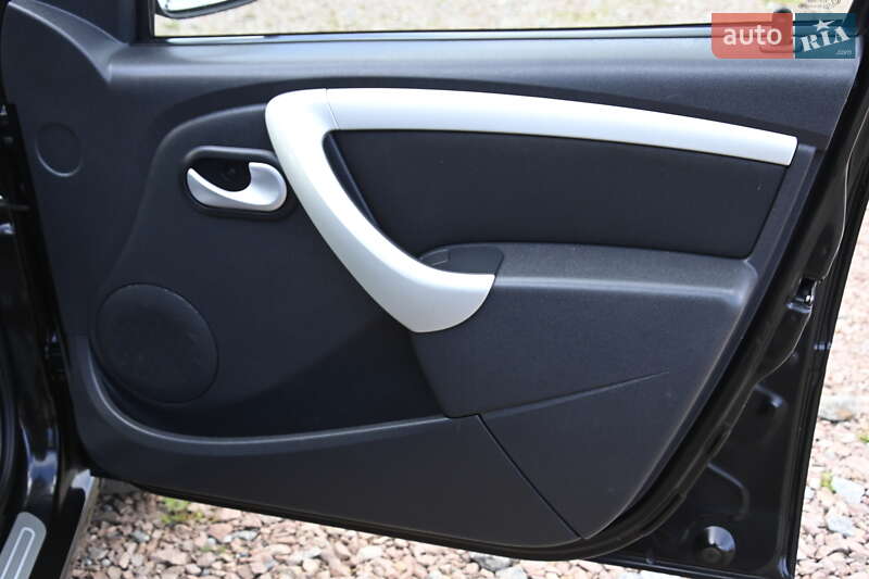 Универсал Dacia Logan MCV 2012 в Бердичеве фото 29 Универсал Dacia Logan MCV 2012 в Бердичеве