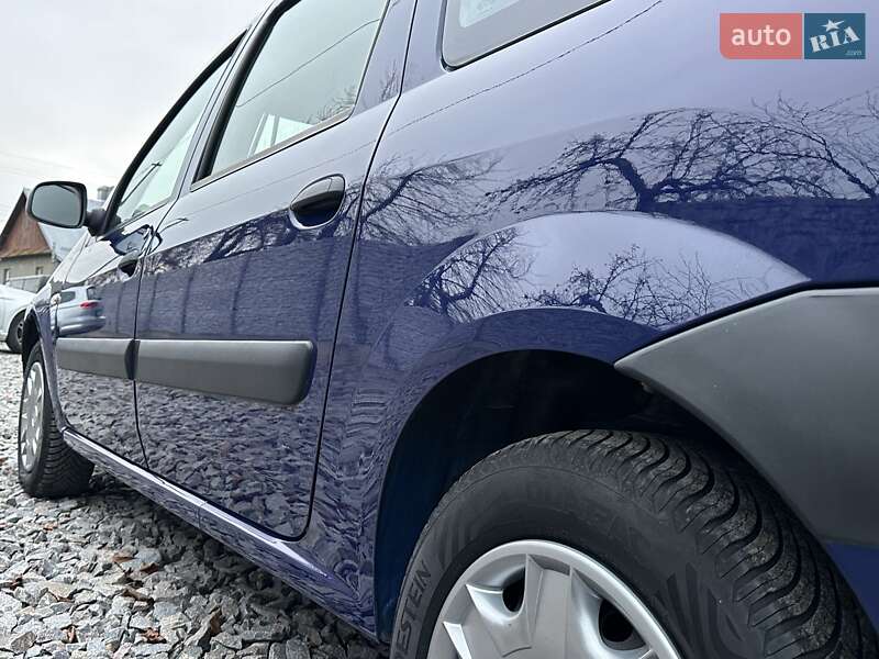 Універсал Dacia Logan MCV 2008 в Рівному