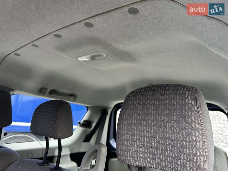 Універсал Dacia Logan MCV 2008 в Рівному