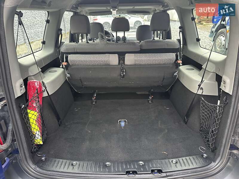 Універсал Dacia Logan MCV 2008 в Рівному