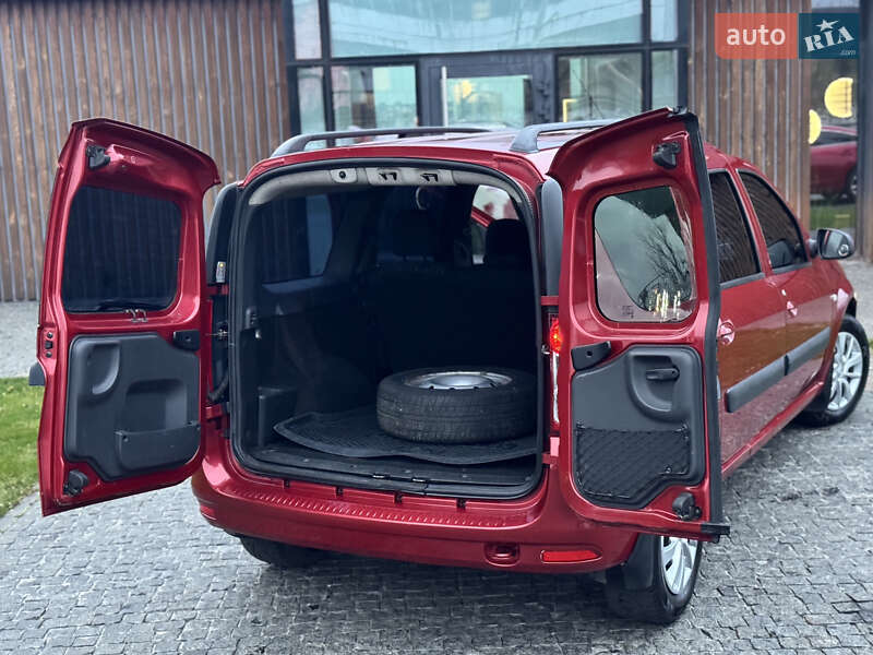 Універсал Dacia Logan MCV 2012 в Дніпрі фото 14 Універсал Dacia Logan MCV 2012 в Дніпрі