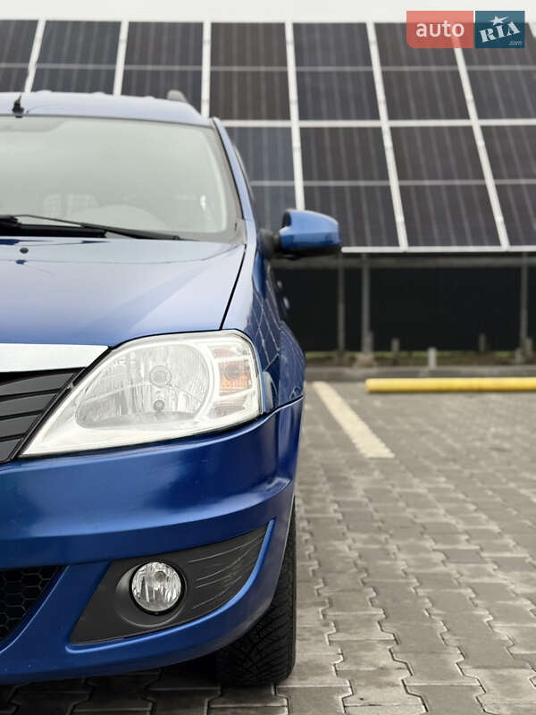 Універсал Dacia Logan MCV 2010 в Володимирі