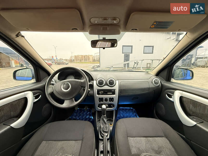 Універсал Dacia Logan MCV 2010 в Володимирі