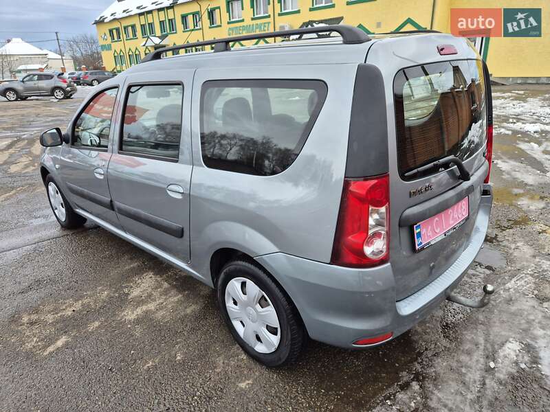 Універсал Dacia Logan MCV 2010 в Стрию