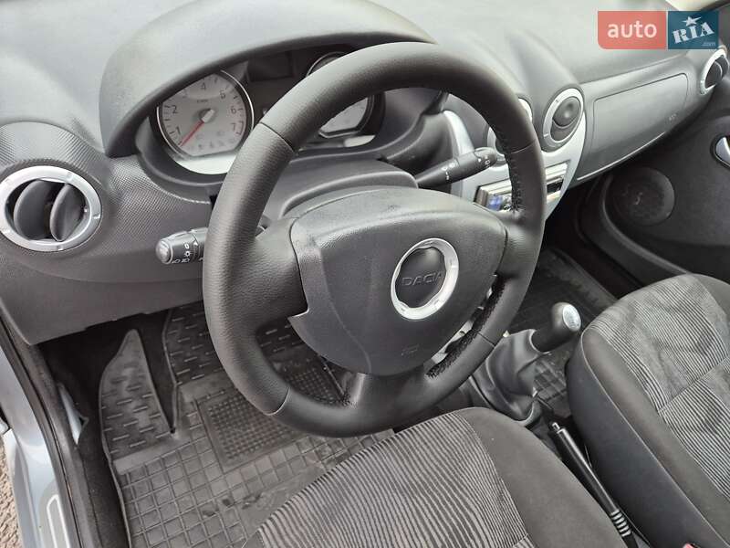 Універсал Dacia Logan MCV 2010 в Стрию