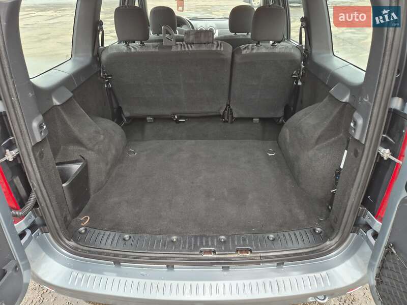 Універсал Dacia Logan MCV 2010 в Стрию