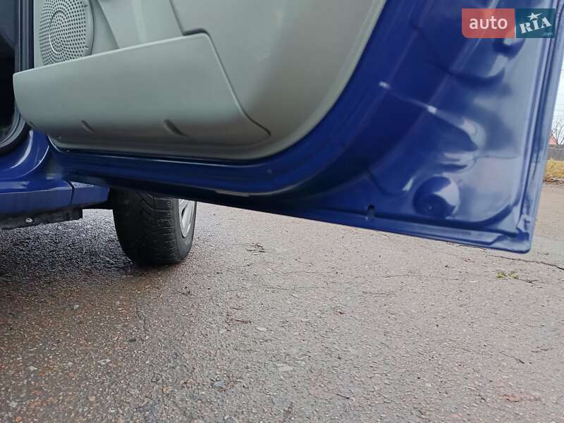 Універсал Dacia Logan MCV 2009 в Чернігові