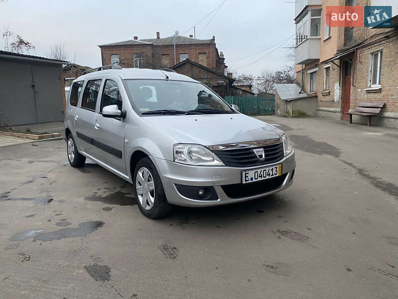 Универсал Dacia Logan MCV 2009 в Ромнах фото 2 Универсал Dacia Logan MCV 2009 в Ромнах