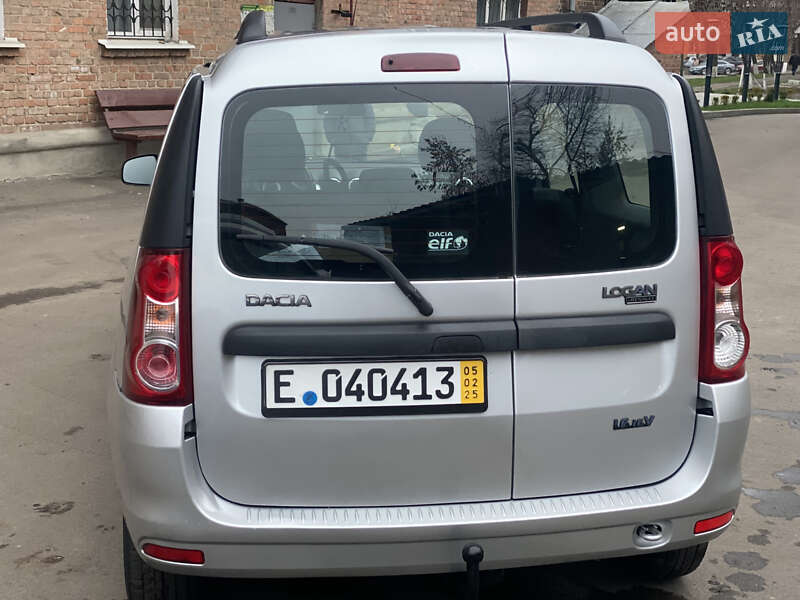Универсал Dacia Logan MCV 2009 в Ромнах фото 9 Универсал Dacia Logan MCV 2009 в Ромнах