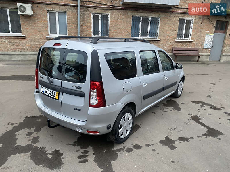 Универсал Dacia Logan MCV 2009 в Ромнах фото 8 Универсал Dacia Logan MCV 2009 в Ромнах