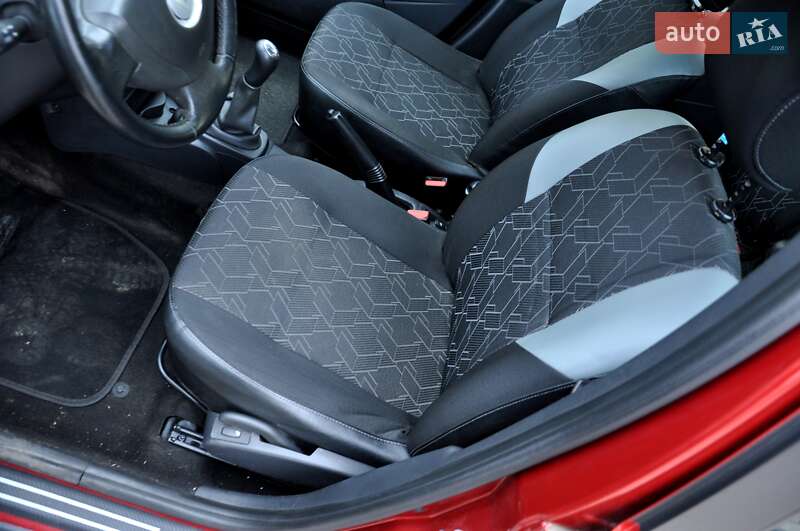 Универсал Dacia Logan MCV 2020 в Львове фото 18 Универсал Dacia Logan MCV 2020 в Львове