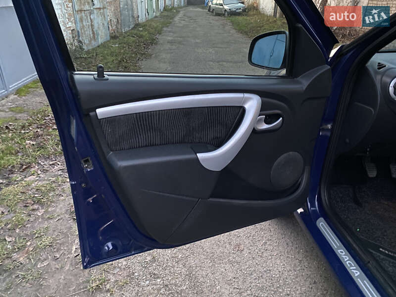 Универсал Dacia Logan MCV 2009 в Конотопе фото 35 Универсал Dacia Logan MCV 2009 в Конотопе