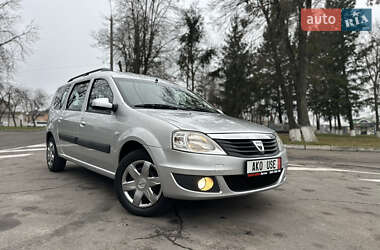 Універсал Dacia Logan MCV 2012 в Вінниці