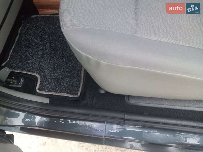 Універсал Dacia Logan MCV 2007 в Новодністровську