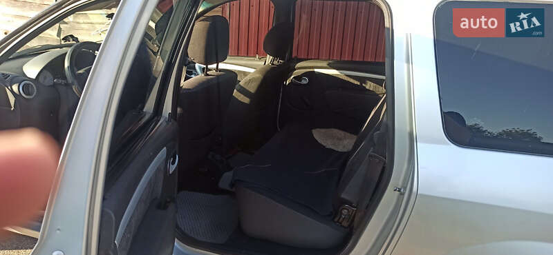 Универсал Dacia Logan MCV 2009 в Житомире фото 6 Универсал Dacia Logan MCV 2009 в Житомире