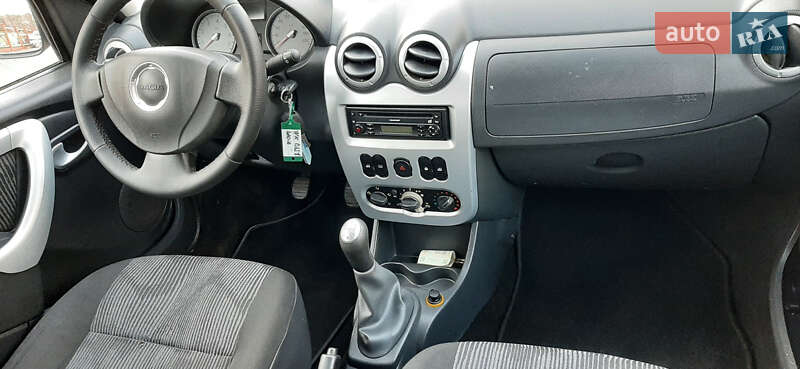 Универсал Dacia Logan MCV 2010 в Чернигове фото 24 Универсал Dacia Logan MCV 2010 в Чернигове