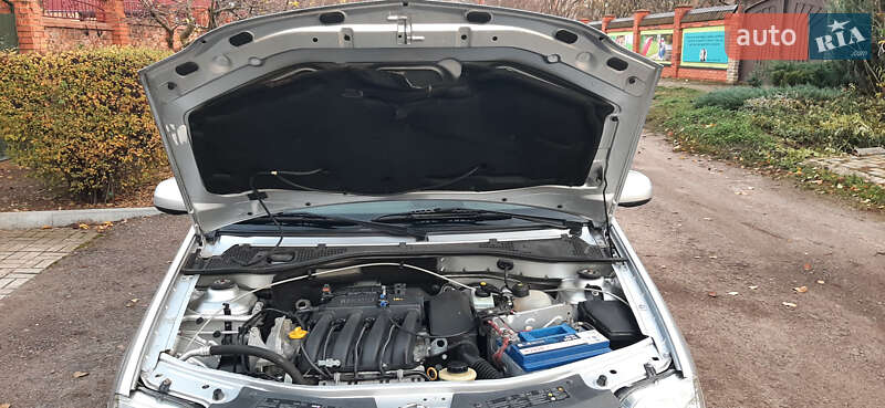 Универсал Dacia Logan MCV 2010 в Чернигове фото 52 Универсал Dacia Logan MCV 2010 в Чернигове