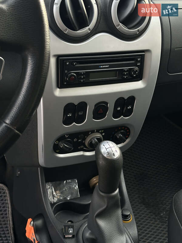 Універсал Dacia Logan MCV 2009 в Ромнах фото 22 Універсал Dacia Logan MCV 2009 в Ромнах