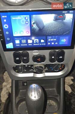 Универсал Dacia Logan MCV 2010 в Харькове