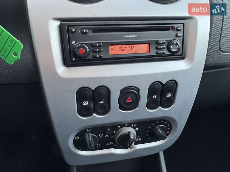 Универсал Dacia Logan MCV 2009 в Житомире