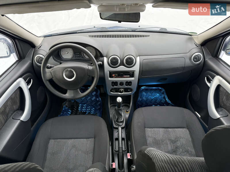 Универсал Dacia Logan MCV 2010 в Красилове