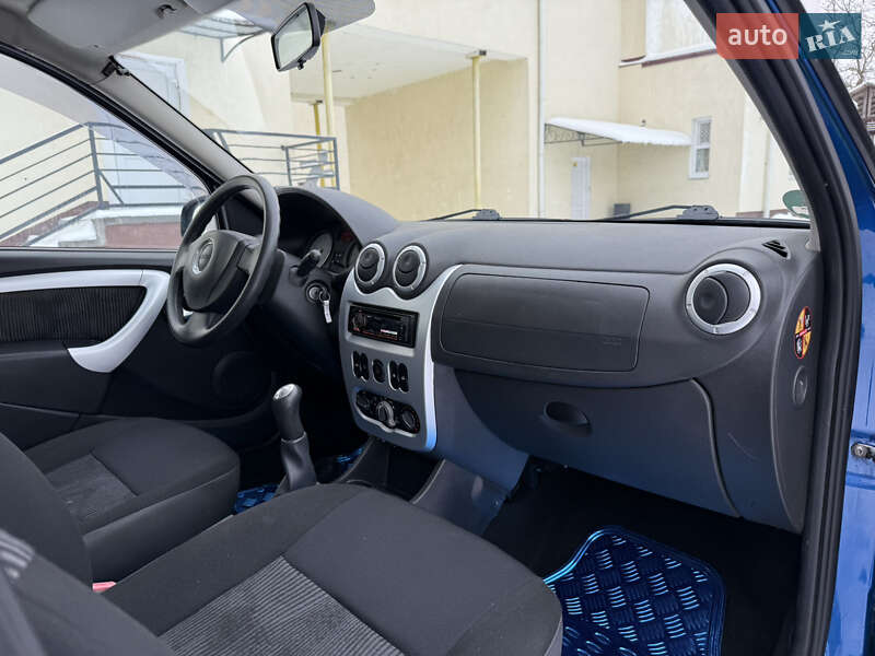 Универсал Dacia Logan MCV 2010 в Красилове