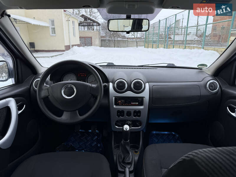 Универсал Dacia Logan MCV 2010 в Красилове