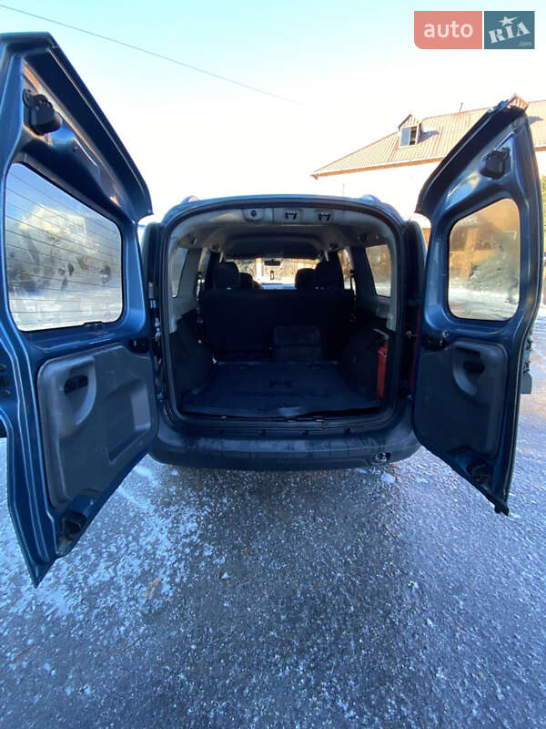 Универсал Dacia Logan MCV 2007 в Знаменке