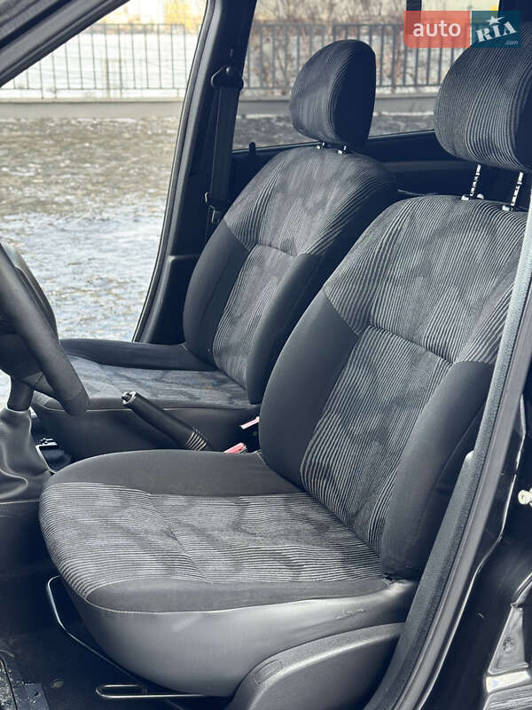 Универсал Dacia Logan MCV 2010 в Днепре фото 31 Универсал Dacia Logan MCV 2010 в Днепре