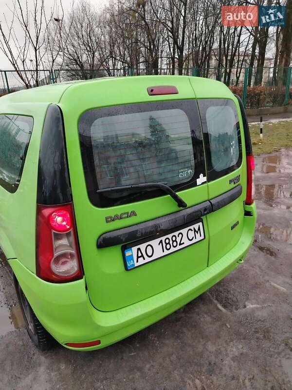 Универсал Dacia Logan MCV 2009 в Мукачево