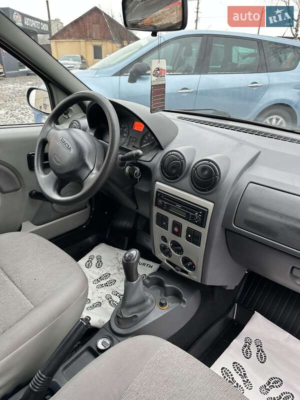 Универсал Dacia Logan MCV 2007 в Смеле