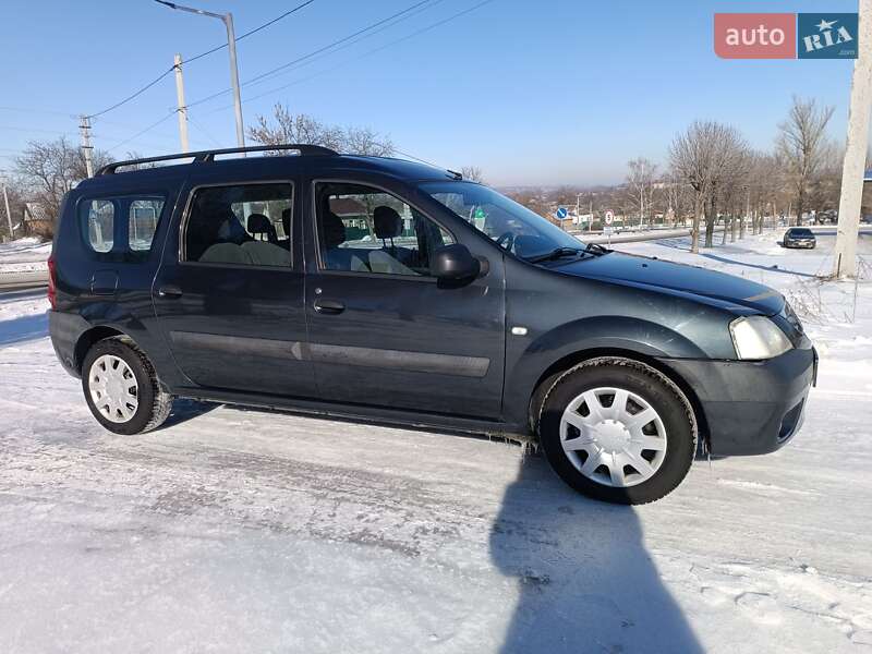 Универсал Dacia Logan MCV 2008 в Новомиргороде