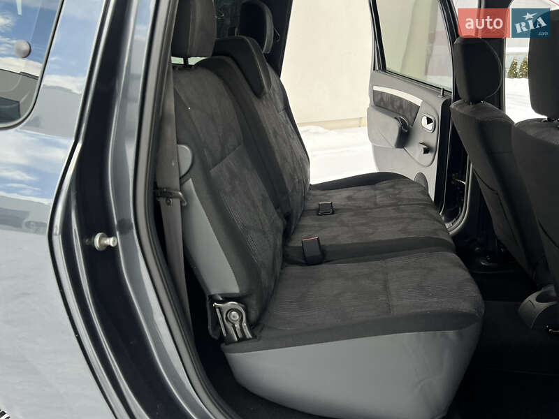 Универсал Dacia Logan MCV 2010 в Луцке