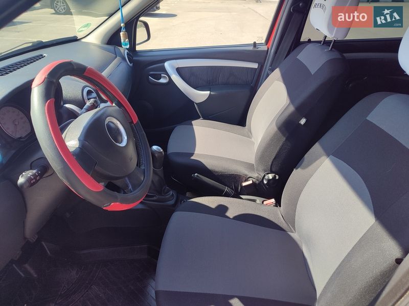 Универсал Dacia Logan MCV 2011 в Долинской фото 10 Универсал Dacia Logan MCV 2011 в Долинской