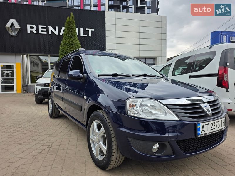 Седан Dacia Logan MCV 2010 в Ивано-Франковске