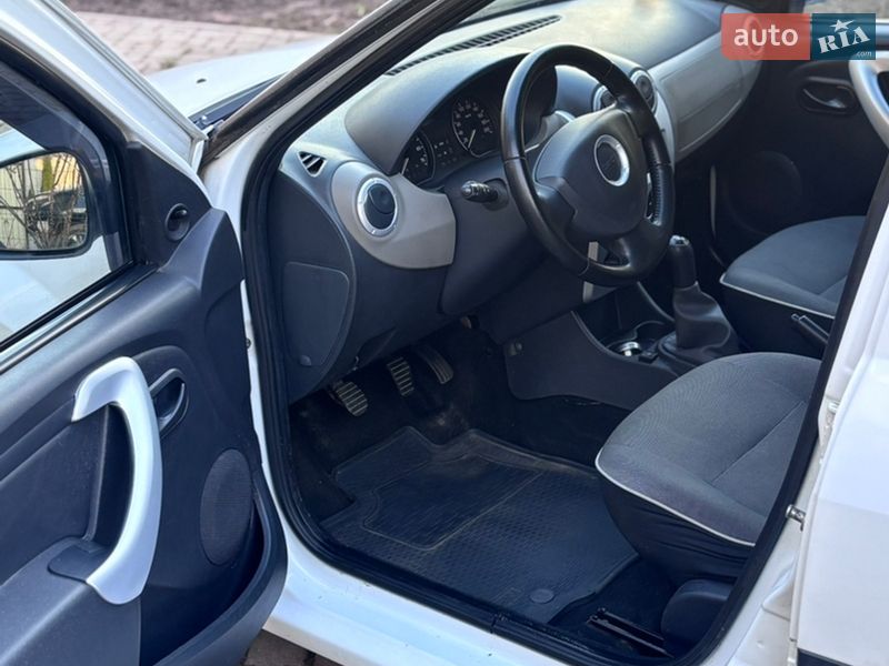 Универсал Dacia Logan MCV 2012 в Белой Кринице фото 7 Универсал Dacia Logan MCV 2012 в Белой Кринице