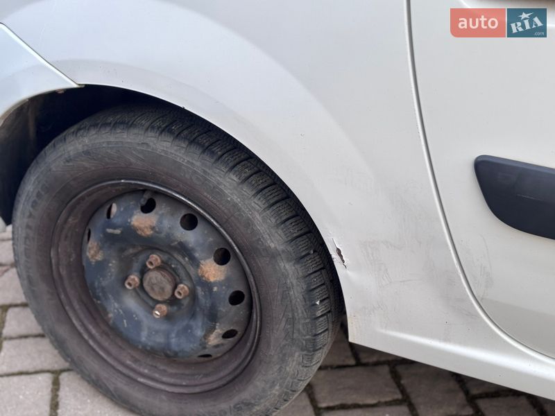 Универсал Dacia Logan MCV 2012 в Белой Кринице фото 24 Универсал Dacia Logan MCV 2012 в Белой Кринице